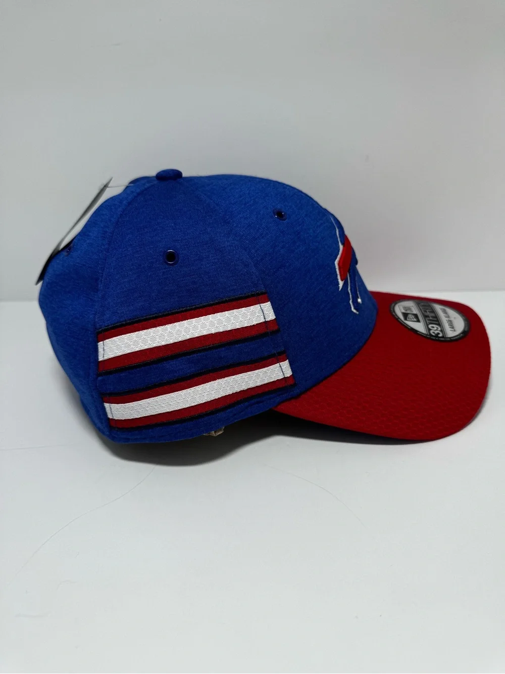 Buffalo Bills New Era NFL Sideline Historic 39THIRTY Flex Hat - L/XL